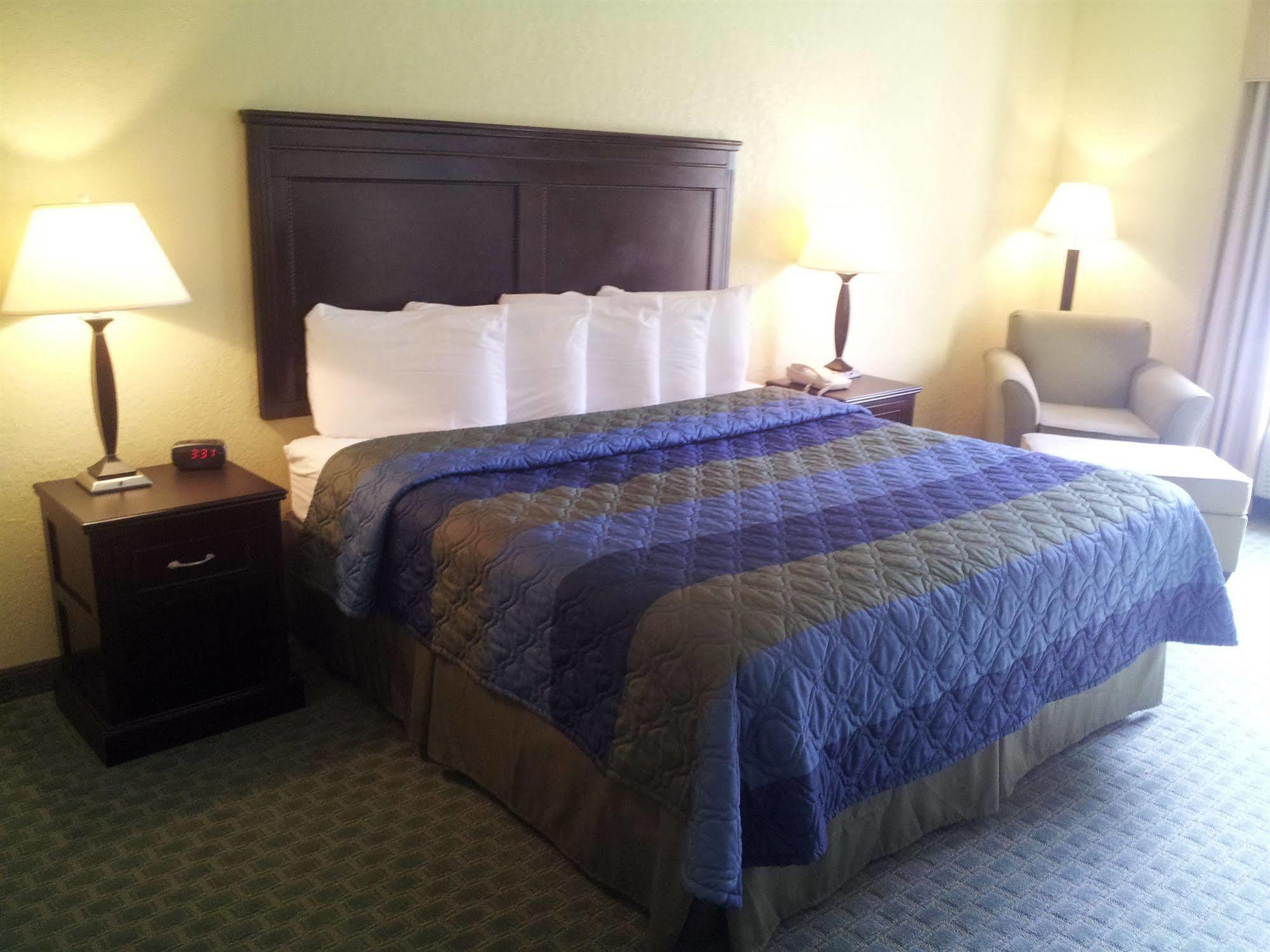Ambassador Inn & Suites Tuscaloosa Kültér fotó