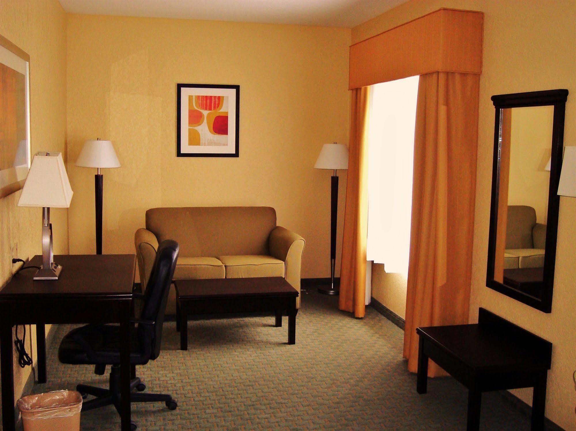 Ambassador Inn & Suites Tuscaloosa Kültér fotó